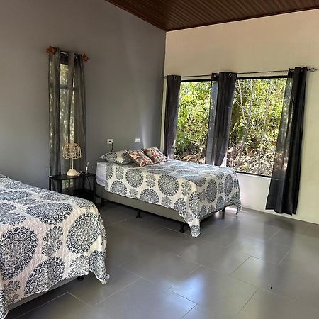 Cabanas Roca Verde Monteverde 外观 照片